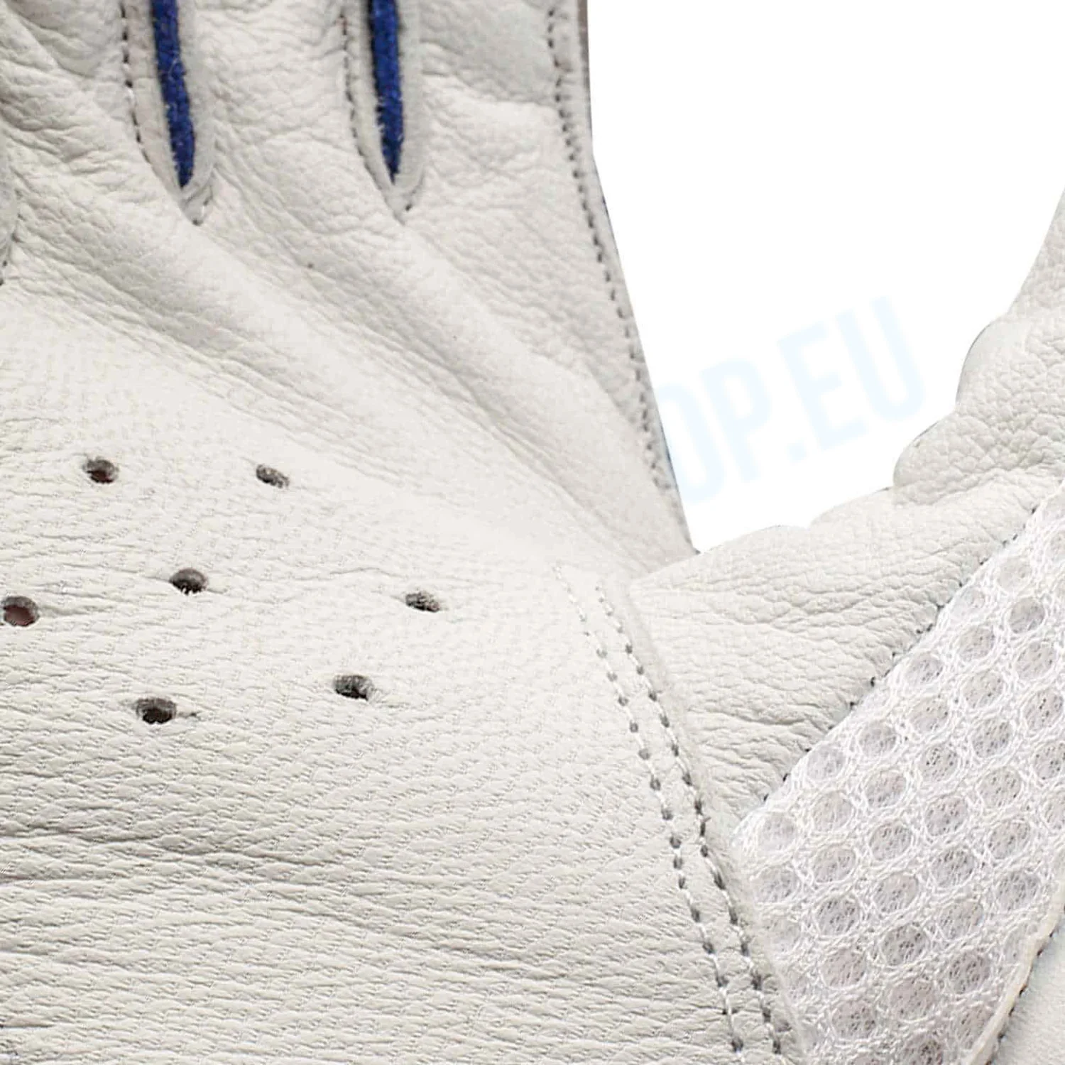 CA Plus 3000 Batting Gloves Adult - Image 5