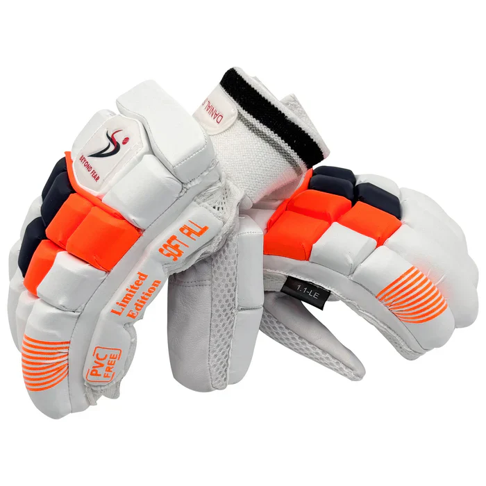 DS 1.1 L.E Batting Gloves White/Orange - Image 2