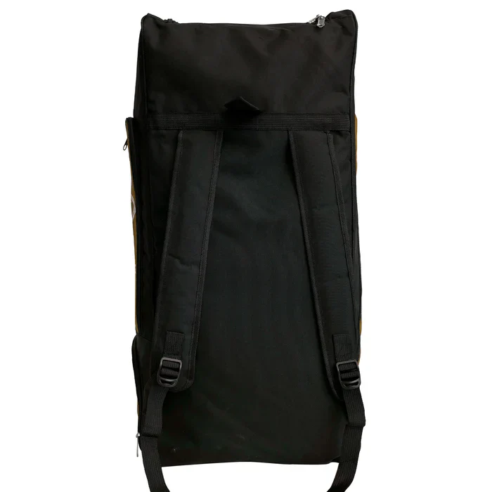 DS Star Duffle Bag Black/Yellow - Image 3