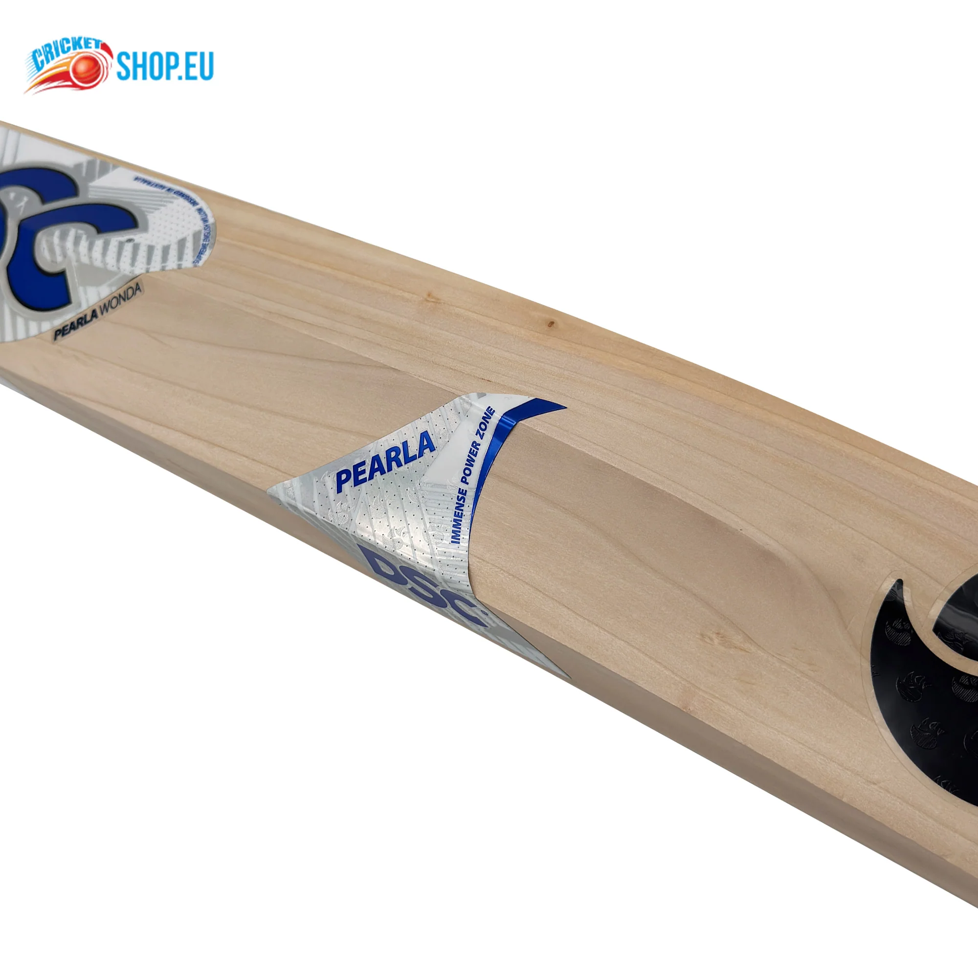 DSC Pearla Wonda English Willow Cricket Bat - Image 9