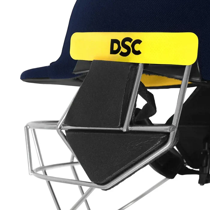 DSC Scud Cricket Helmet - Image 4