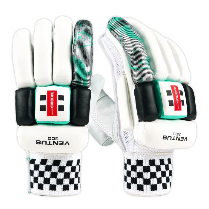 Gray Nicolls Ventus 1.3 Cricket Set With Bat - Image 3