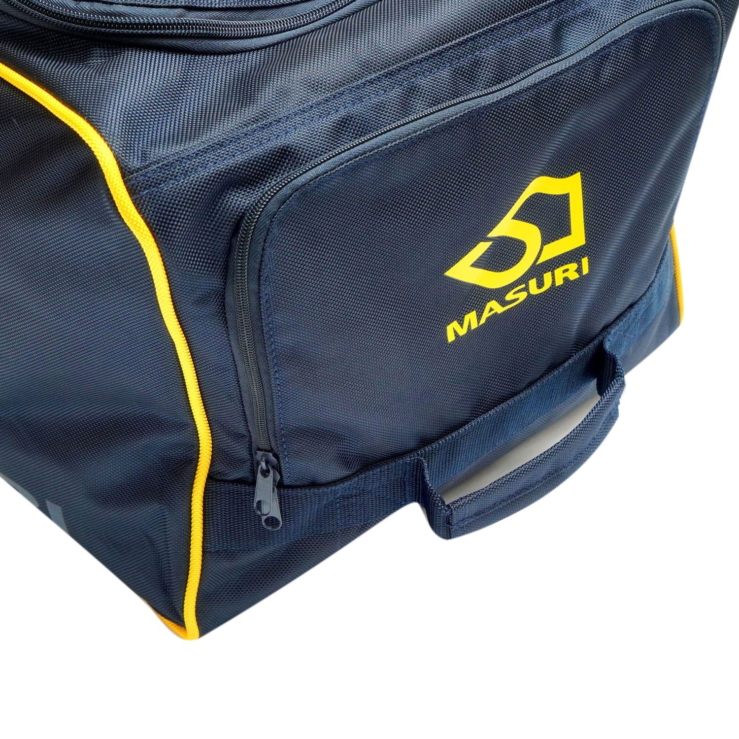 Masuri C Line Wheelie Cricket Bag - Image 4