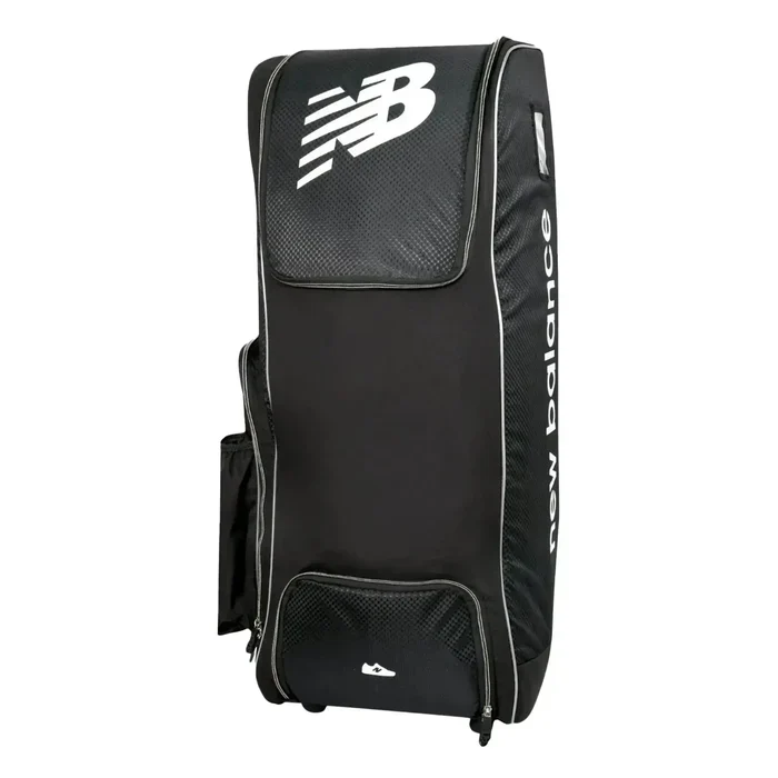New Balance TC 8i Cricket Set - Image 5