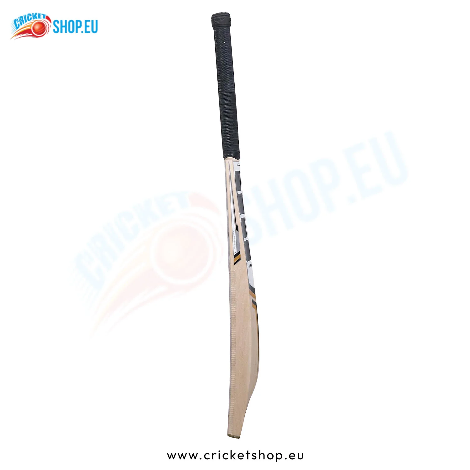 SS Sky Smasher Kashmir Willow Cricket Bat SH - Image 4